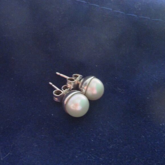 Pandora, Pearl Stud Earrings, 7mm, 925, Modern, Contemporary - Picture 1 of 11
